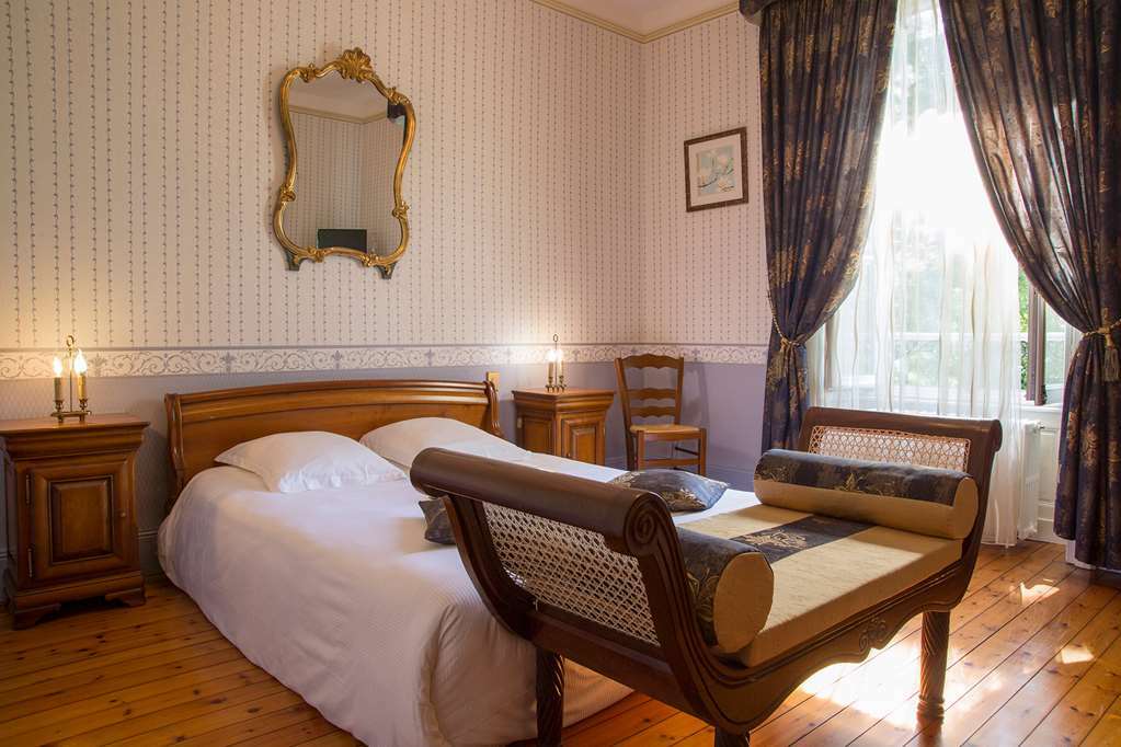 Chateau De La Richerie Beaurepaire (Vendee) Quarto foto